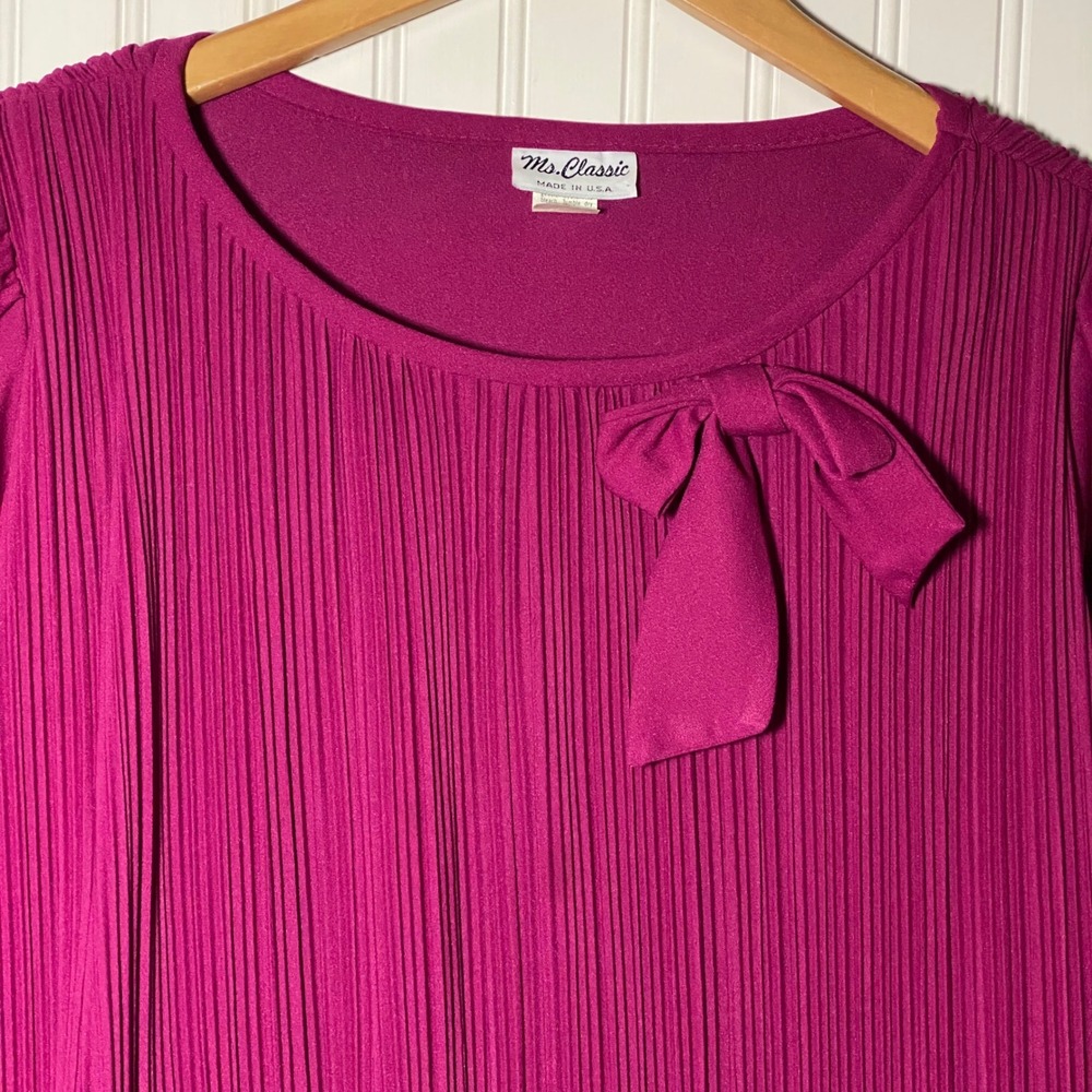 USA VTG Ms Classic Retro Magenta Pleated Lace Chiffon Midi Dress Bow Neck - 10 - Picture 5 of 10